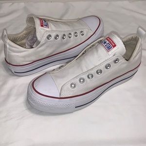 White lace less platform converse